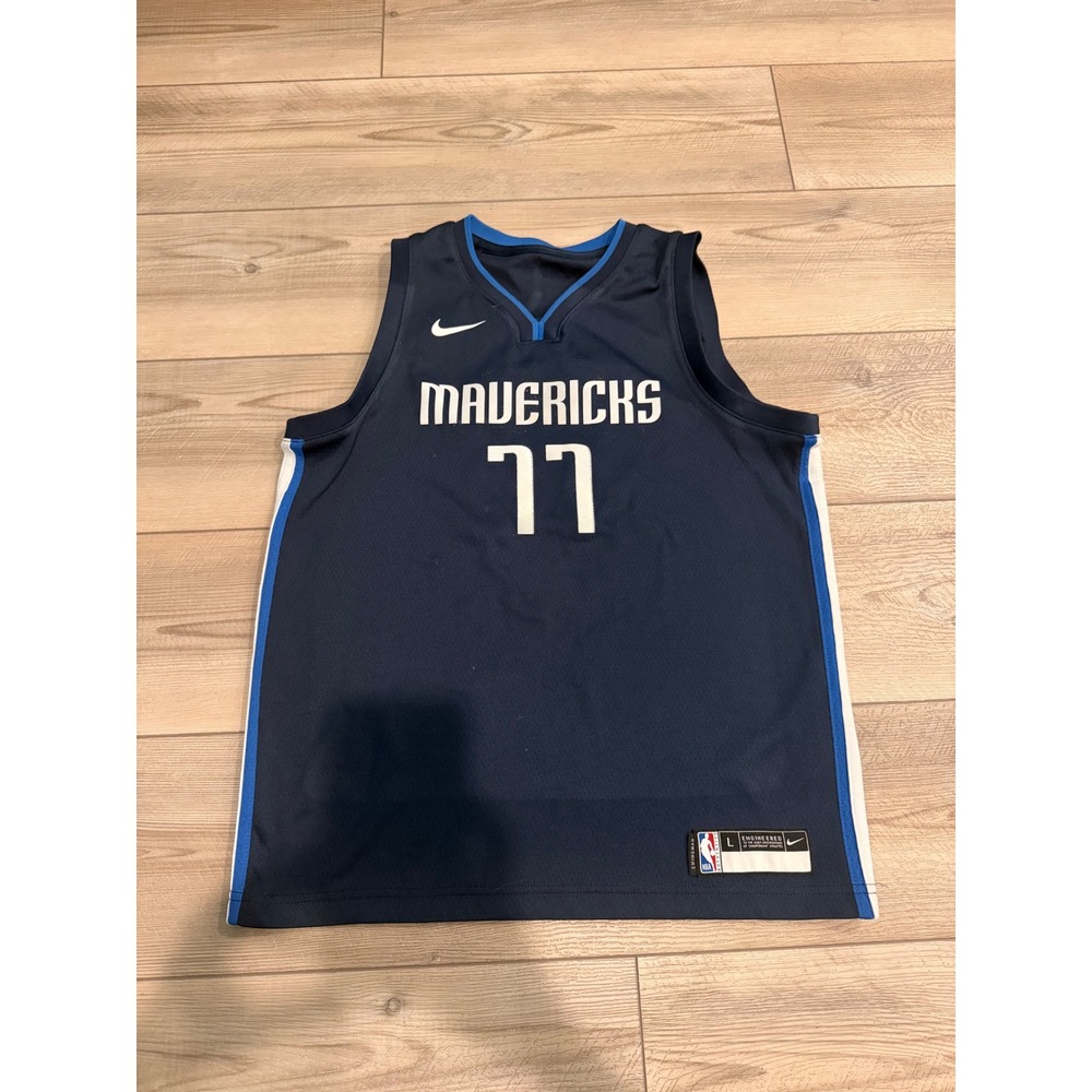 Nike Dallas Mavericks Luka Doncic 77 Swingman Jersey Navy Blue Mens Large L‎